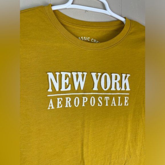Aeropostale Yellow Classic Crew New York Graphic Tee Juniors Size Medium - Picture 2 of 4